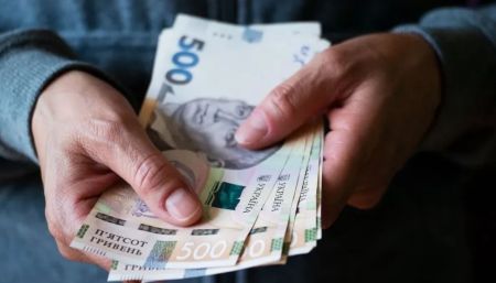 Українців попередили: гідної пенсії не буде, навіть із великою зарплатою