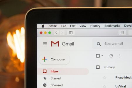 Google закликала терміново змінити паролі від Gmail через «вторгнення» хакерів