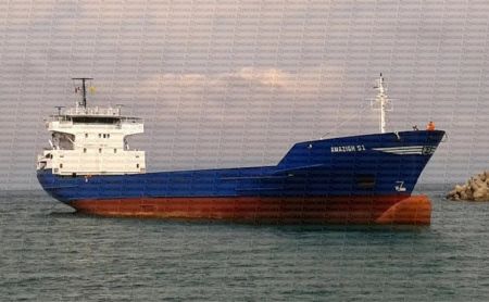 Цивільне судно підірвалося біля Одеси