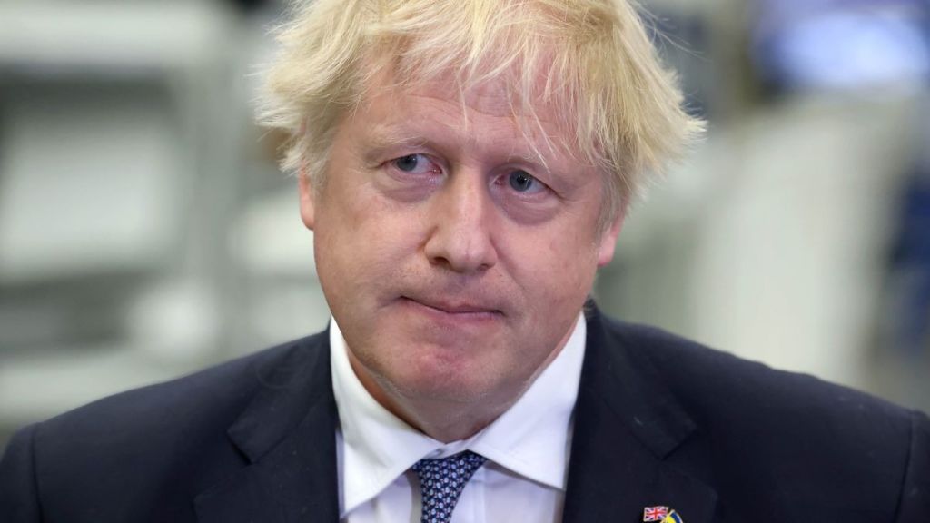 “Блювати хотілося”: Борис Джонсон розкритикував саміт Трампа і Путіна