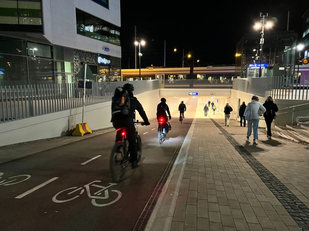 Секрет безпеки Гельсінкі: як столиця Фінляндії прожила рік без смертельних ДТП