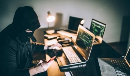 Як повернути вкрадені шахраями гроші: дієвий спосіб