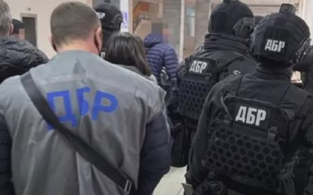 Корупція на інвалідності: ДБР виявило понад 800 фейкових діагнозів у чиновників та силовиків