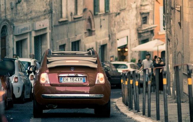 Чому в Європі популярні маленькі машини: названо причини