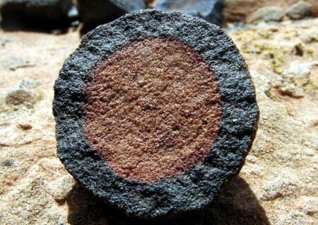 У Китаї знайшли труби віком 150 тисяч років: учені збентежені