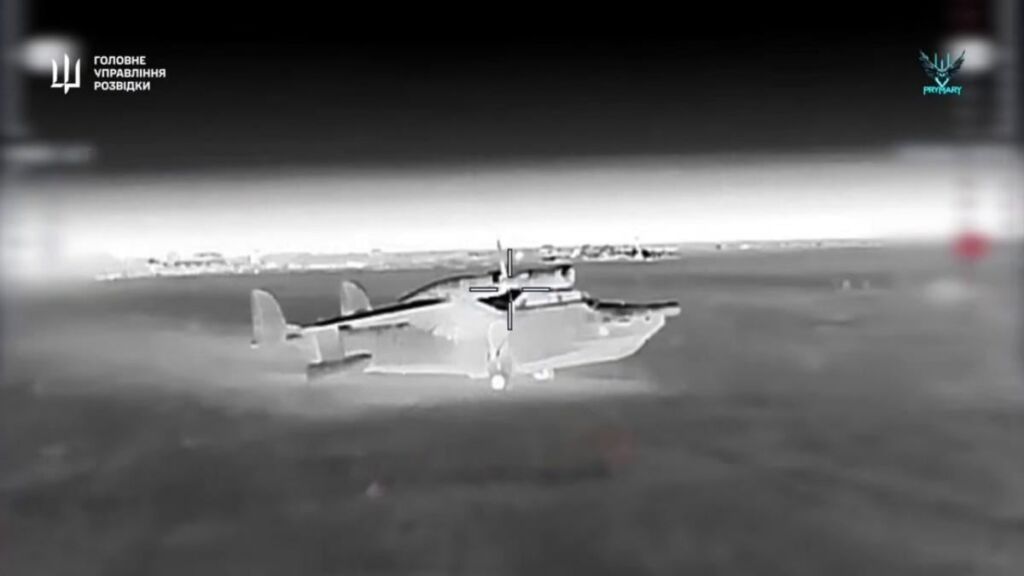 У Криму вперше в історії Сили оборони спалили два ворожі літаки-амфібії Бе-12