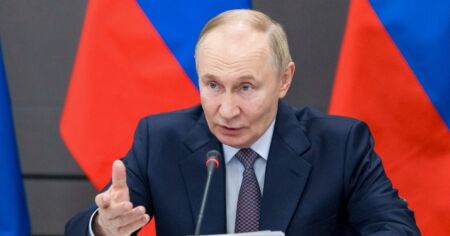 Розкрито таємний план Путіна про втручання у вибори в Молдові — Bloomberg