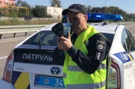 Ці авто патрульні майже не чіпають: що насправді впливає на рішення зупинити водія