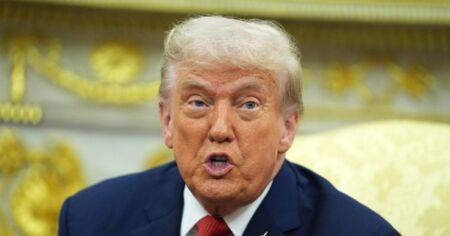 Трамп розкрив таємницю: що змушує іноземних лідерів “панікувати в Овальному кабінеті”