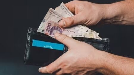 Українцям готують нові податки: кому доведеться платити понад 20% від свого доходу?
