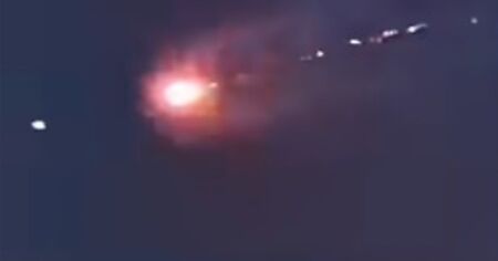 У небі над Китаєм збили загадковий НЛО