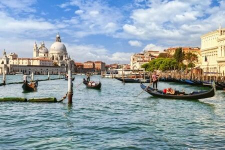 Чому купатися у Венеції – погана ідея: досвід британських туристів