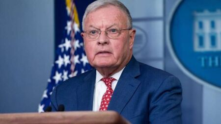 “Не нийте”: у Трампа похвалили Сікорського за ультиматум Путіну