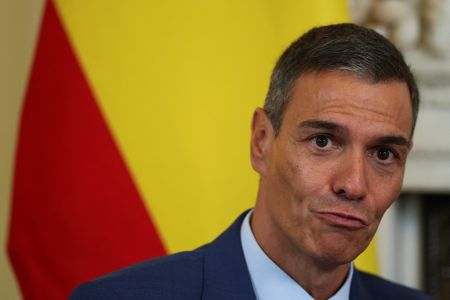 У Європі за тиждень третій авіаінцидент: літак прем’єра Іспанії повернувся в Мадрид