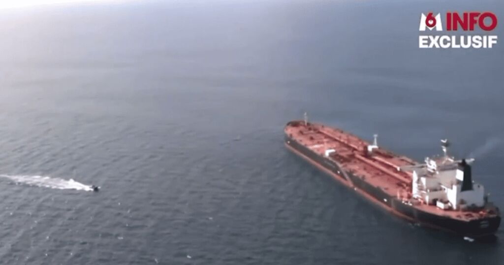 Французький спезназ захопив російський танкер: що сталося