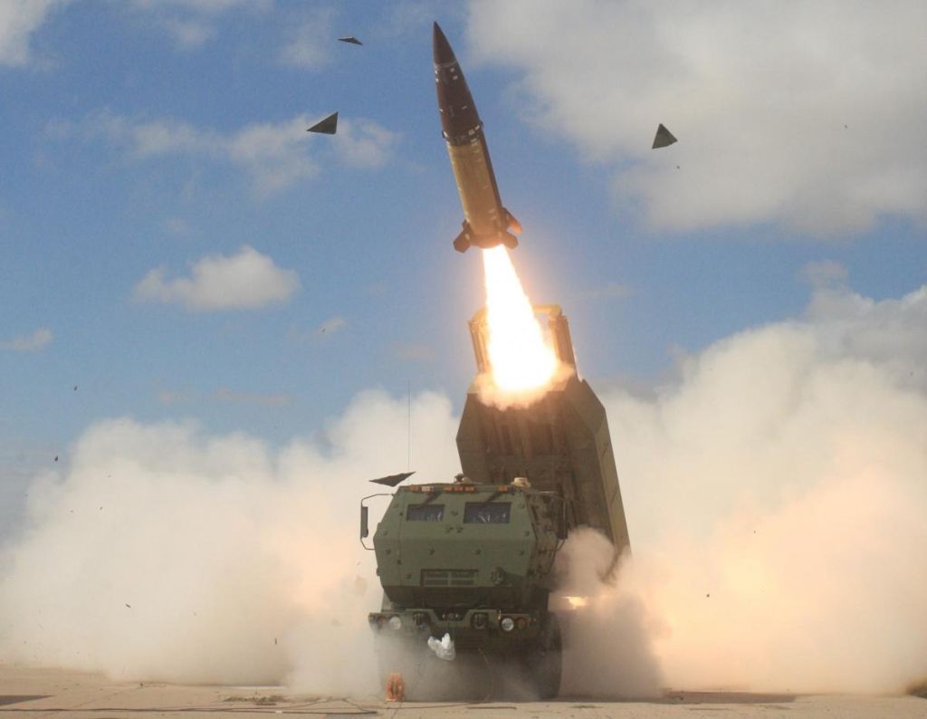 Північна Корея показала власну реактивну систему HIMARS, – ЗМІ