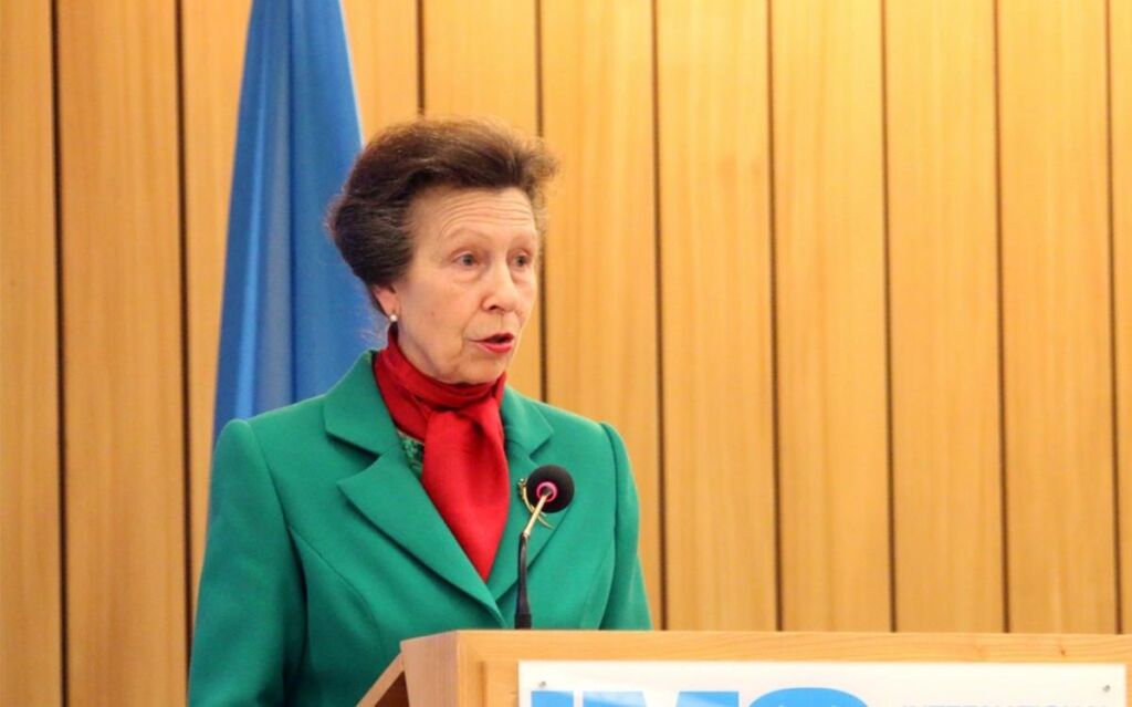 Британська принцеса Анна приїхала з візитом до України