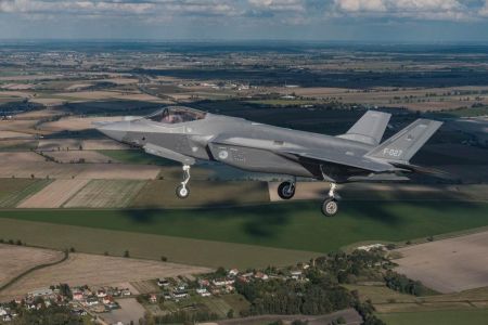 F-35, МіГ-31 і не тільки: названо 7 найдорожчих винищувачів у світі
