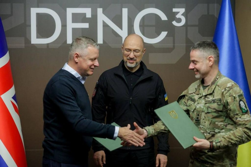 Україна і Велика Британія домовились про спільну розробку бойових технологій