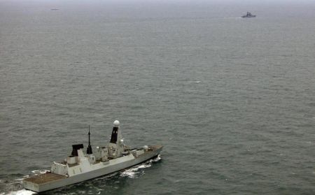 Корабель королівського флоту Великої Британії “вів” російський есмінець у Ла-Манші