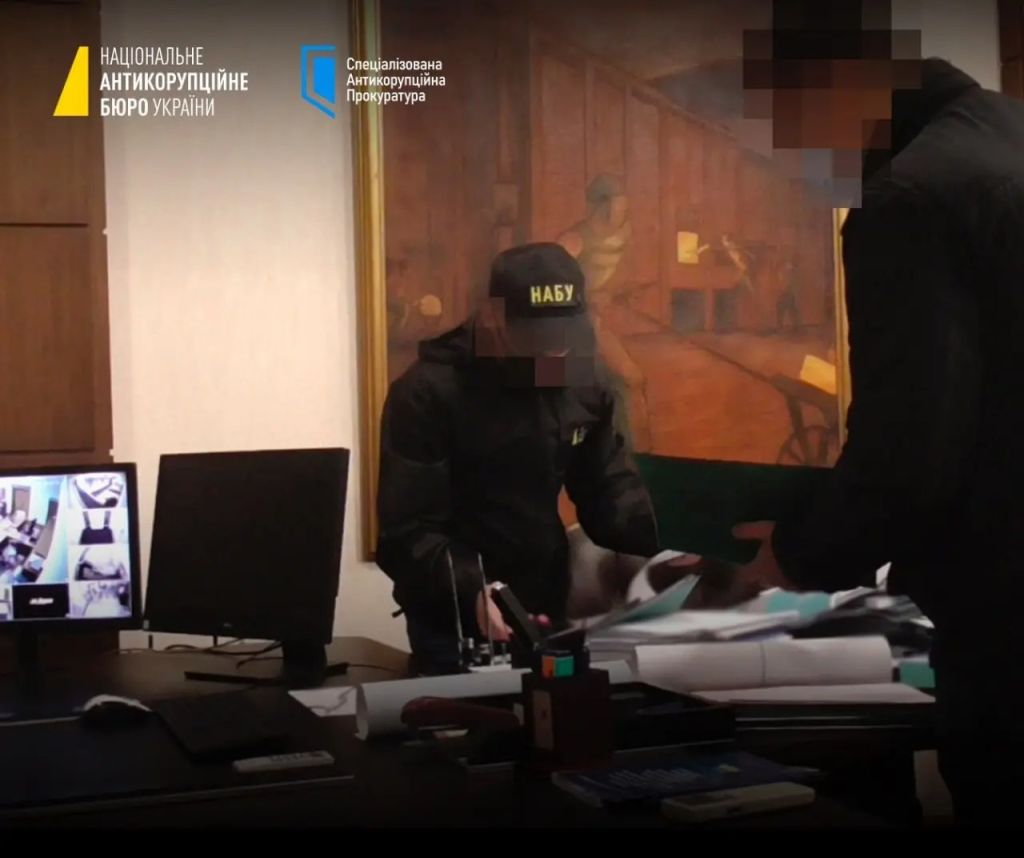 Схема на 15 млрд: НАБУ викрило конвертаційний центр за участю ексглави податкової