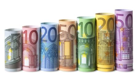 Перехід на євро замість долара: в НБУ пояснили перспективи для гривні