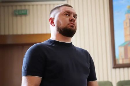 Суд конфіскував люксові авто екскерівника ТЦК в Харкові