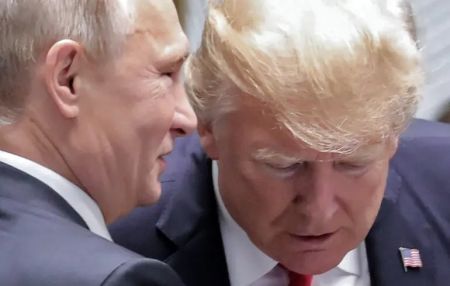 Путін має гіпнотичний вплив на Трампа — FT