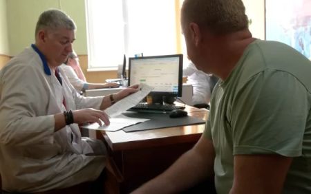 Направлення на ВЛК, створене самостійно: що погрожує за непроходження