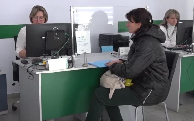 ПФУ забере все до копійки: отримувачам субсидій нараховують борги – хто у зоні ризику