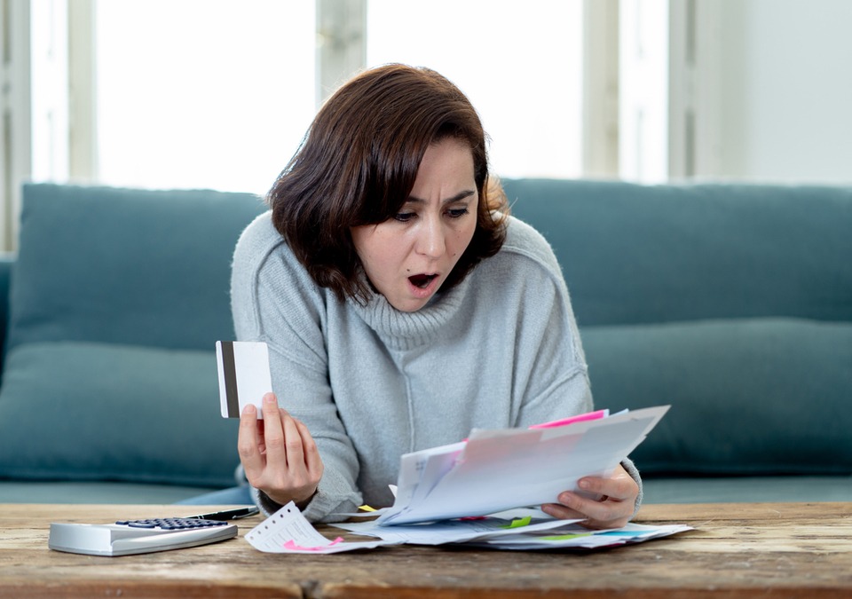 Коли можна не платити за комуналку: як українцям списати борги законно