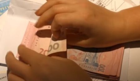 Пенсії та субсидії можуть “обнулитися”: грошей на виплати не вистачає