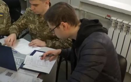 Знятих з військового обліку можуть повернути до бази: ким знову зацікавиться ТЦК