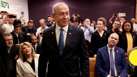 Нетаньяху буде давати свідчення в суді тричі на тиждень