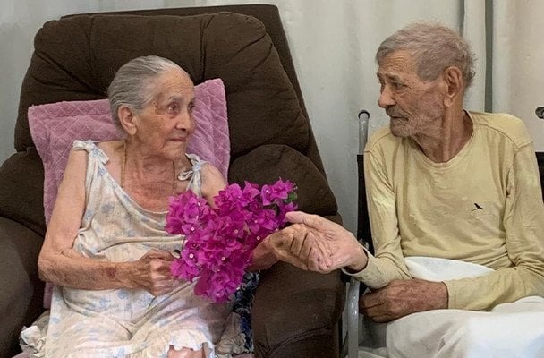 Помер чоловік, який найдовше у світі прожив у шлюбі — фото, подробиці