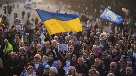 Тривожний дзвіночок: що думають українці про критику влади під час війни