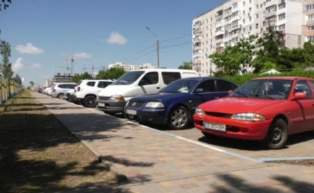 Будьте уважні: в Україні з’являться нові місця для паркування