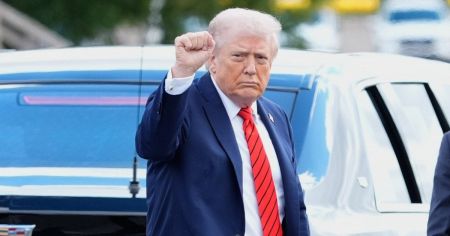 Трамп та Венс опублікували провокаційні ШІ-відео на тлі протестів у США: Мережа обурена