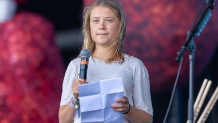 Грета Тунберг поглузувала з поради Трампа звернутися до лікаря