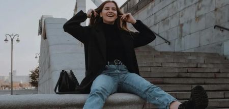 Цей джинсовий антитренд зіпсує осінні образи: які джинси вже час викинути