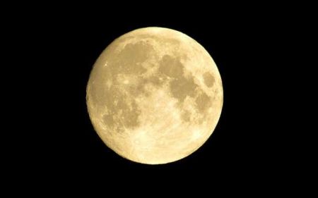 На Місяці з’являться гігантські літери X і V: коли і як побачити унікальне явище