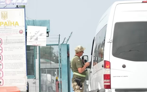 Депортація ухилянтів: чи почнеться примусове повернення чоловіків з-за кордону