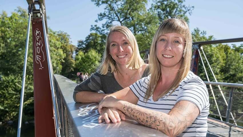 В Австрії через 35 років зустрілися дві жінки, яких переплутали в пологовому будинку