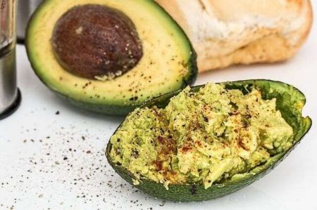 Три продукти на сніданок, які знижують тиск і рятують від інсульту