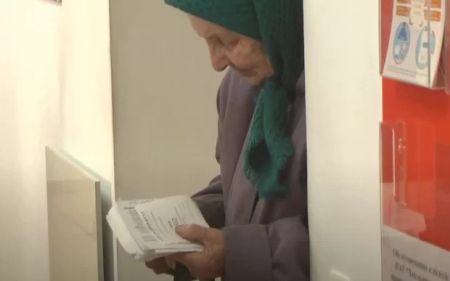 Нові тарифи та додатковий платіж: комуналка забере більше грошей