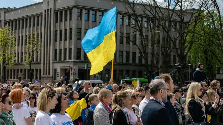 Країна ЄС разюче збагатилася на українцях, поки Путін їх знищує: шокуючі цифри