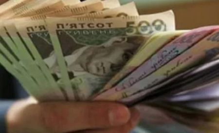 Пенсії перерахують позапланово: кому виплатять більше грошей