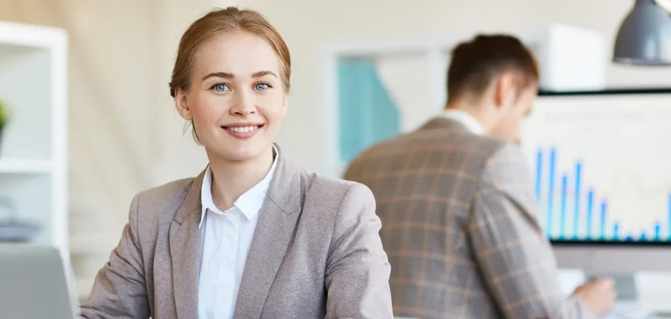 Такої роботи дедалі меншає: кому в Україні стало важко працевлаштуватись