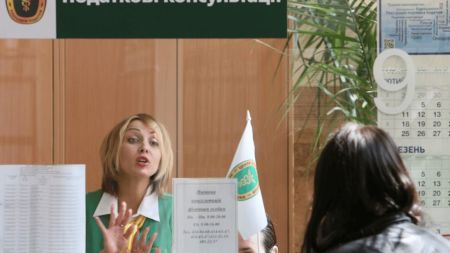 Приховати не вийде: в Україні по-новому стягують податкові борги