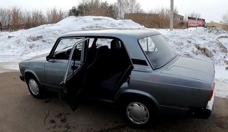 Названо автомобіль, який українці найчастіше відправляють за металолом